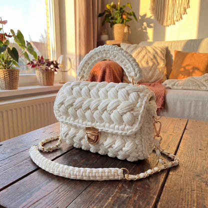 Bella's Crochet Handbags